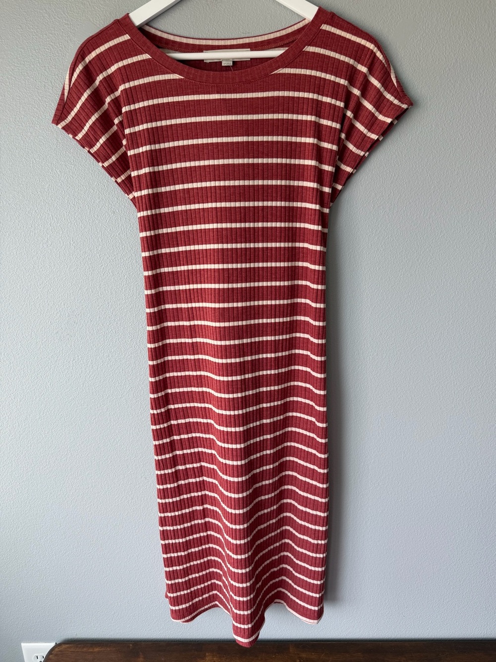 Loft red white striped crewneck ribbed short sleeve midi dress Women’s LP NWT